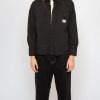 Qwhaitao.shope77773ff85 1